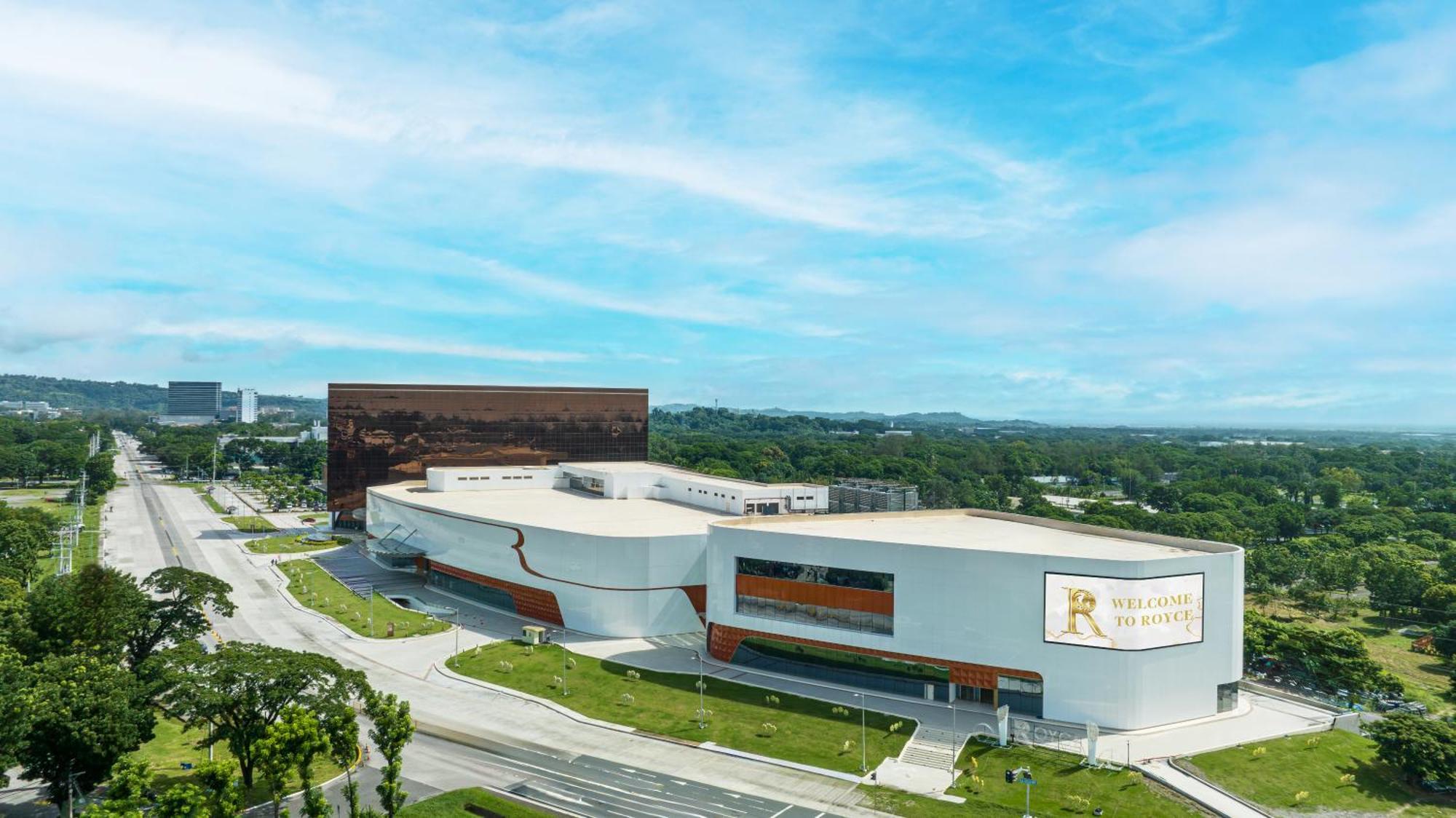 Royce Hotel & Casino Clark Field Екстер'єр фото
